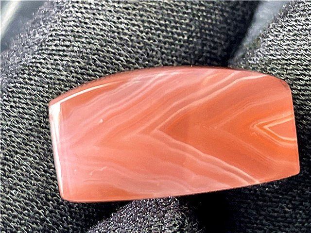 AAA級☆天然アゲート（メノウ　瑪瑙）原石YT2U8/274U30D AAA級☆天然アゲート(メノウ 瑪瑙)原石B88Y3/78Y05A - メルカリ