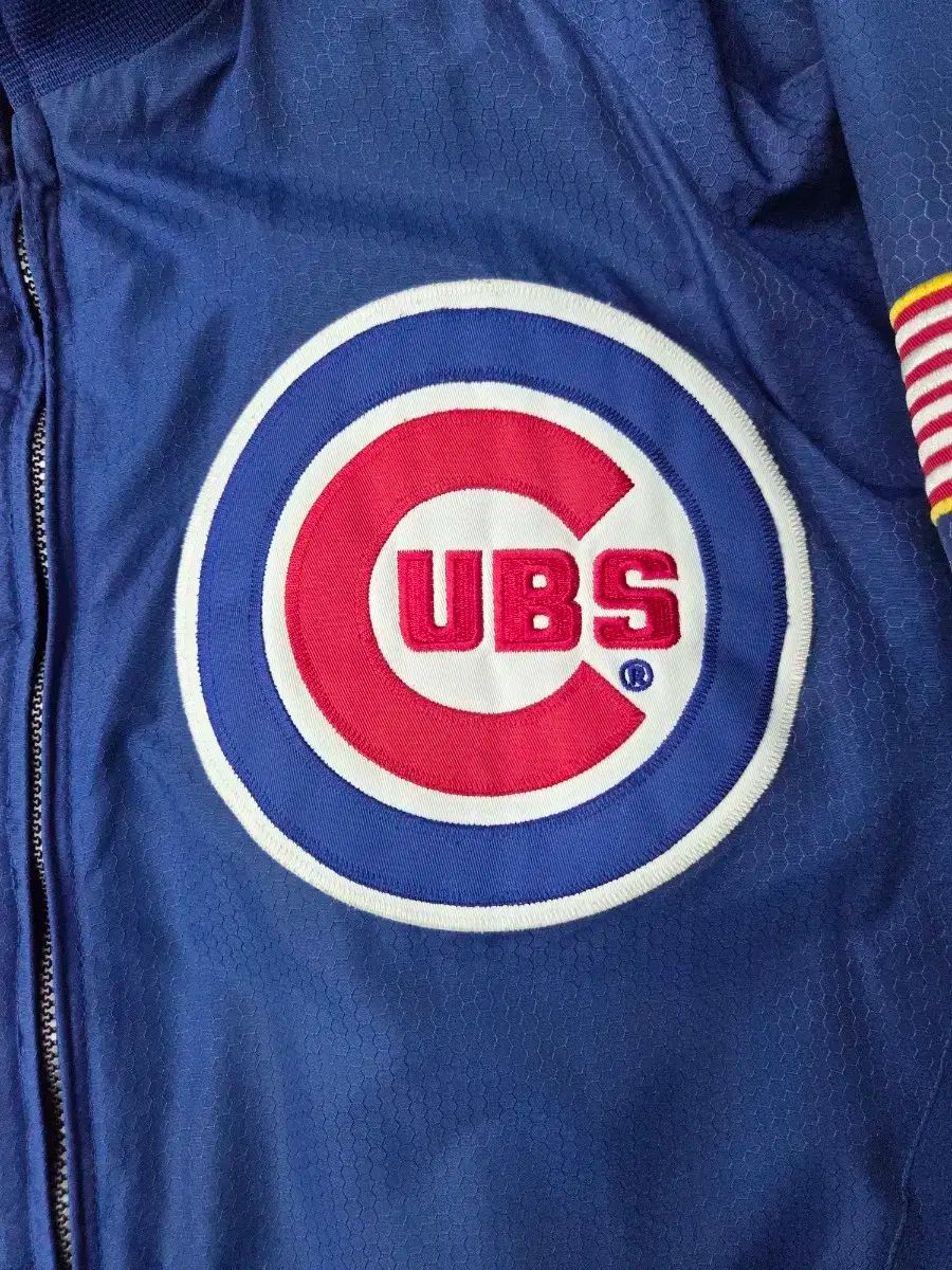 バスト110 マジェスティック シカゴUBSジャケット