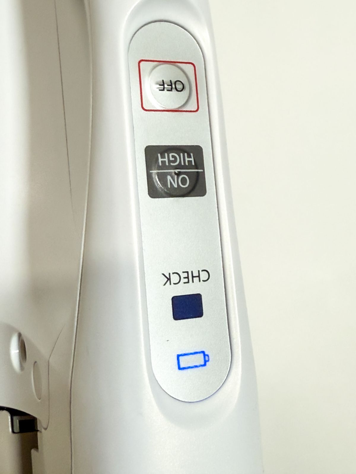 Panasonic 充電式掃除機 MC-SB31J 2021年製 軽量スティッククリーナー