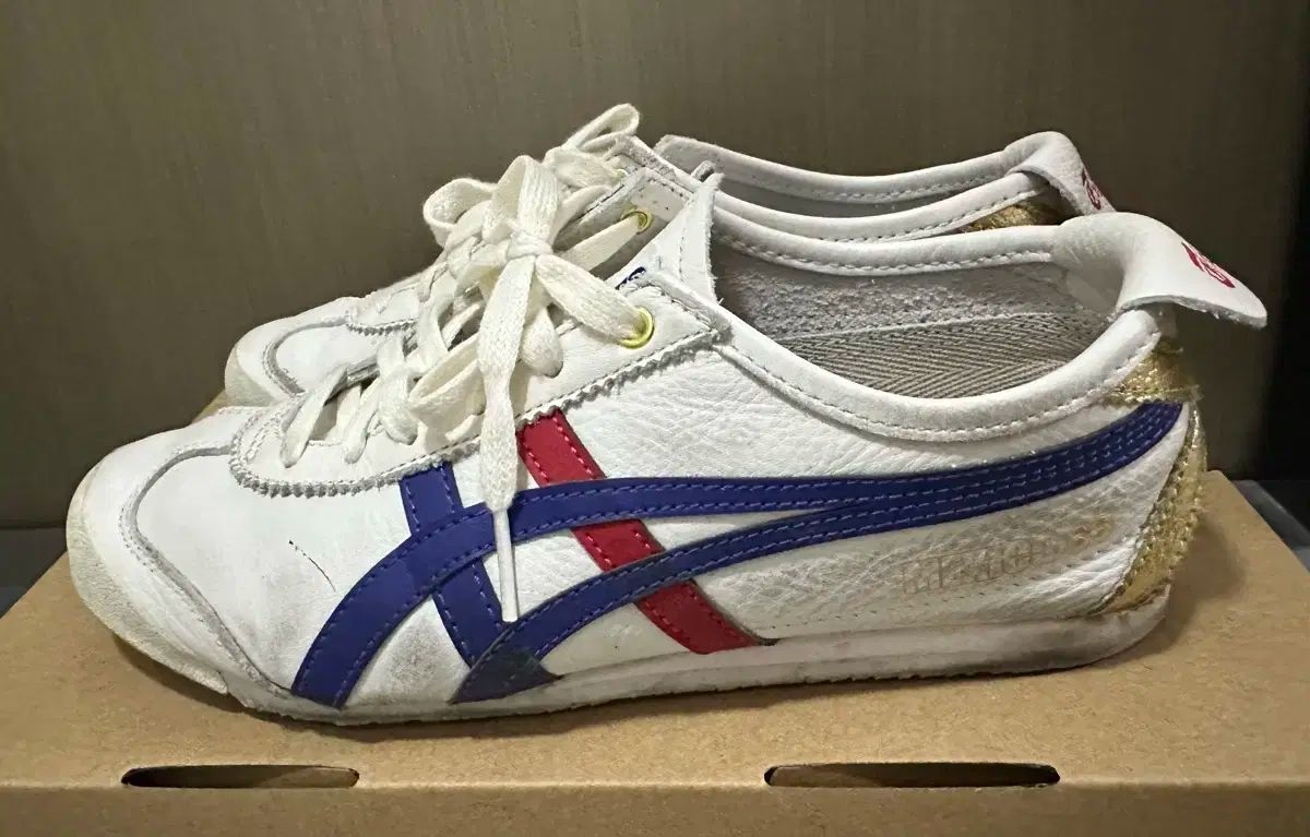 onitsuka tiger オニツカタイガー メキシコ 66 サイズ 235