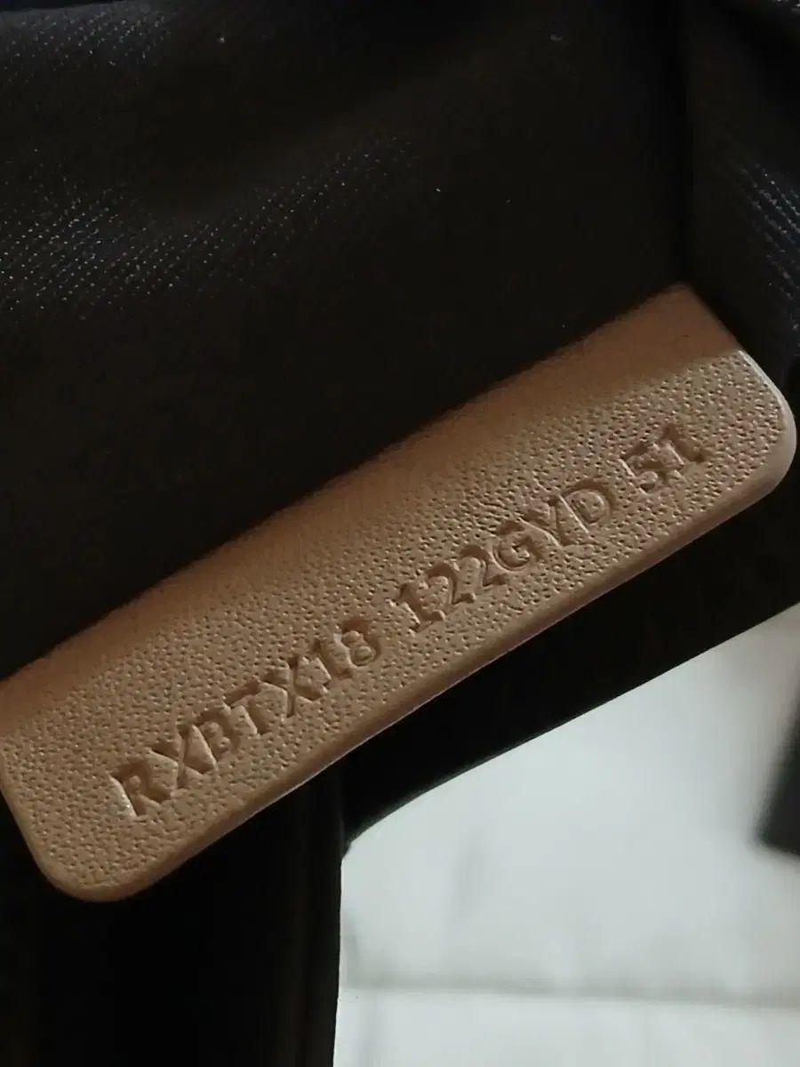 ショルダー兼クロスバッグ