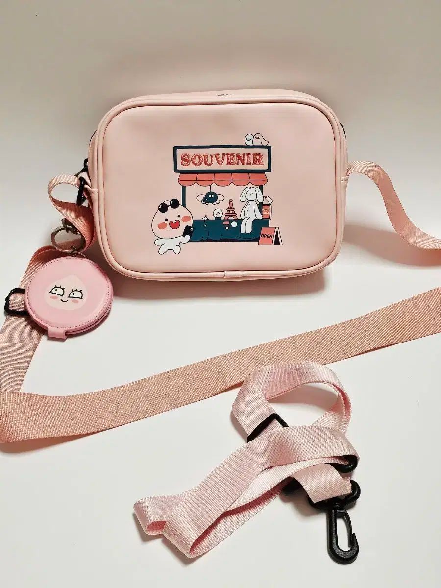 Apeach アピーち 旅行用 クロスバッグ