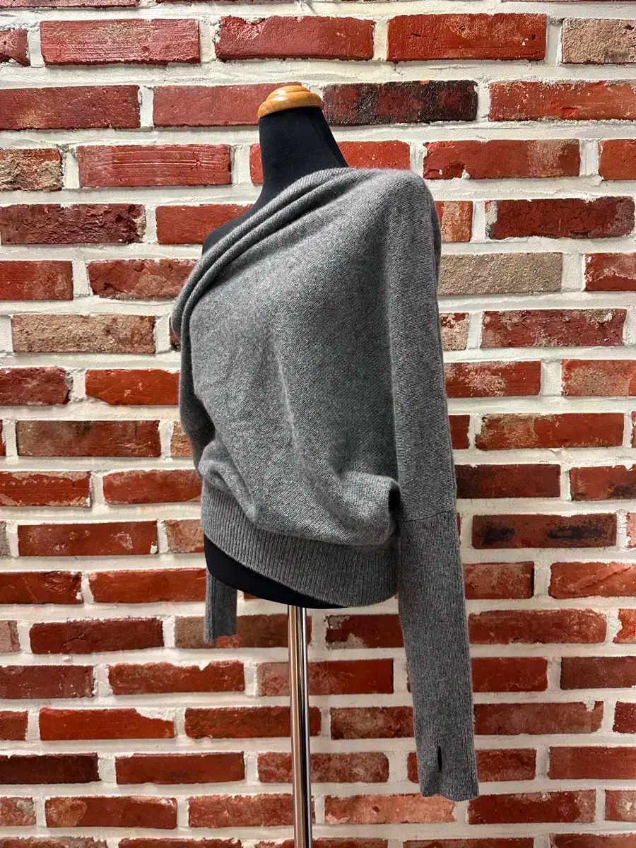 2XS TOM FORD トムフォード カシミア オフショルダー ニット