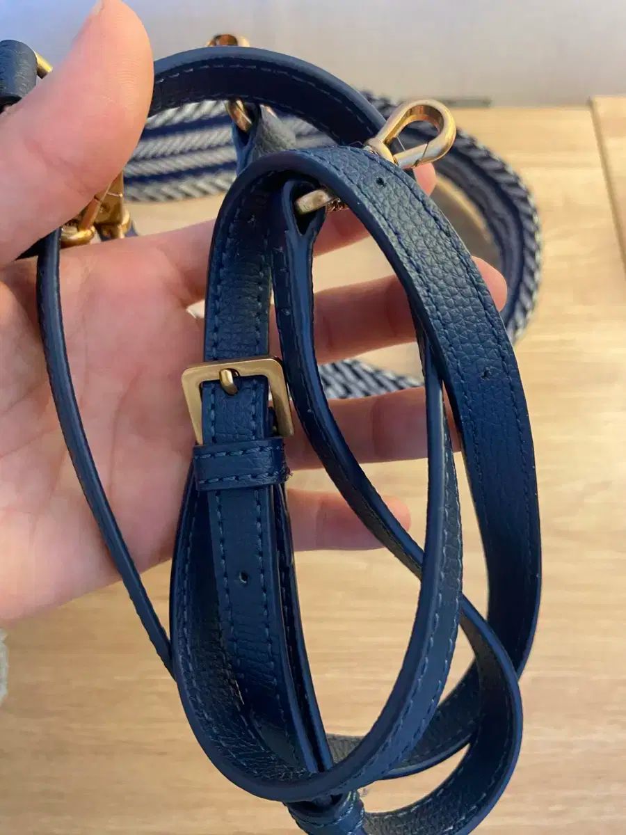 クロンヌ 멜리아 クロス 15 ネイビー バケットバッグ