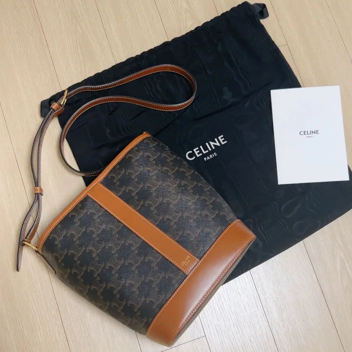 Celine セリーヌ バケットバッグ スモール