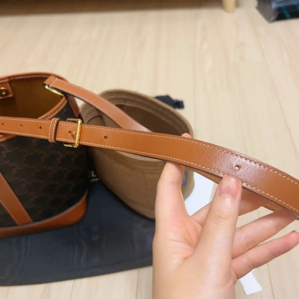  Celine セリーヌ バケットバッグ スモール メッセンジャーバッグ ショルダーバッグ