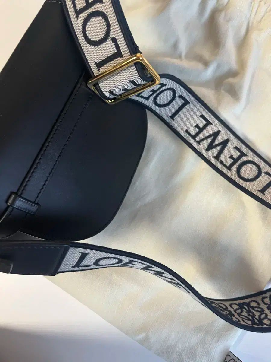 LOEWE ロエベ ゲート ソフト カーフスキン ジャカード ミニ_ブラック