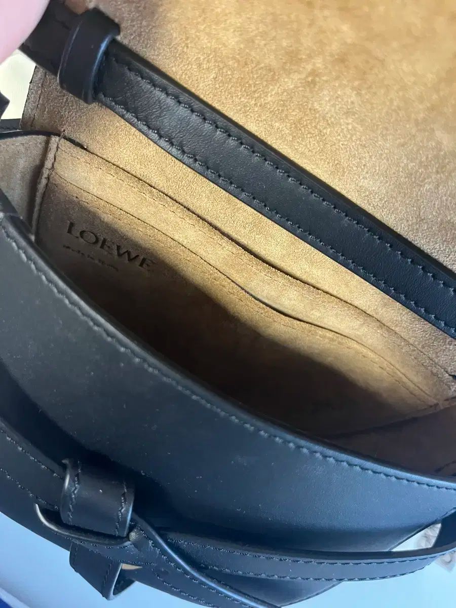  LOEWE ロエベ ゲート ソフト カーフスキン ジャカード ミニ_ブラック メッセンジャーバッグ ショルダーバッグ