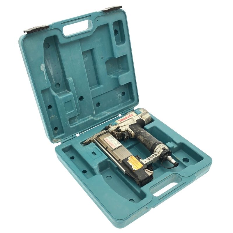 品 makita マキタ 50mm 一般圧 常圧 仕上釘打機 AF502N ケース付 フィニッシュネイラ 仕上釘打ち機 仕上げ釘打機 エア工具118232