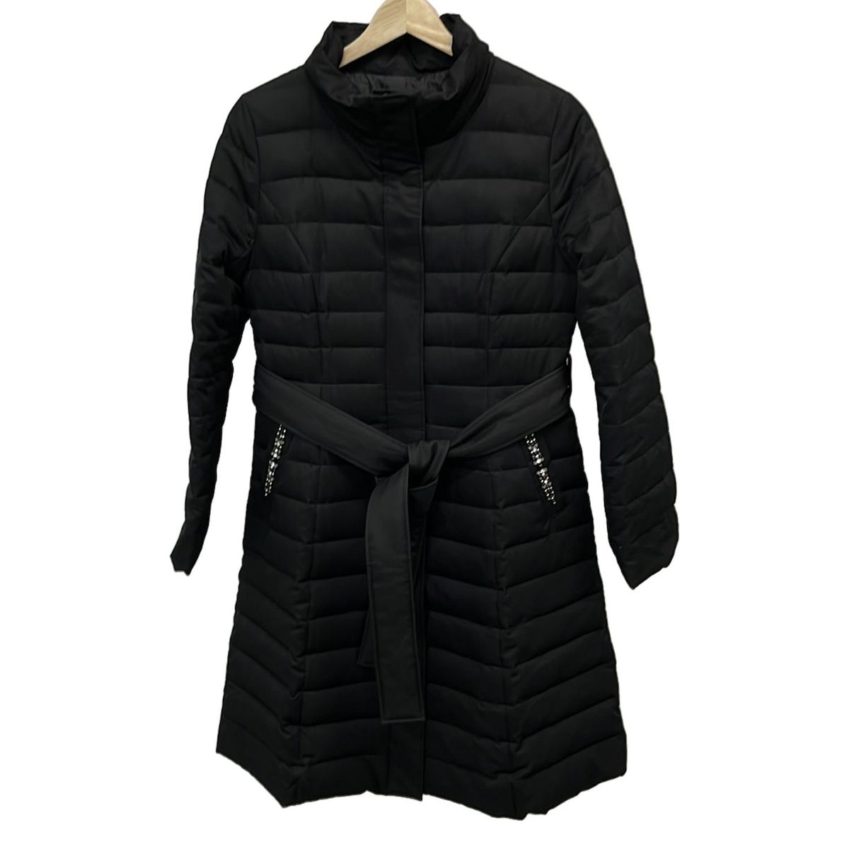 Aveniretoile アベニールエトワール ダウンコート サイズ36 S レディース 黒 ジップアップ 冬物 ビジュー