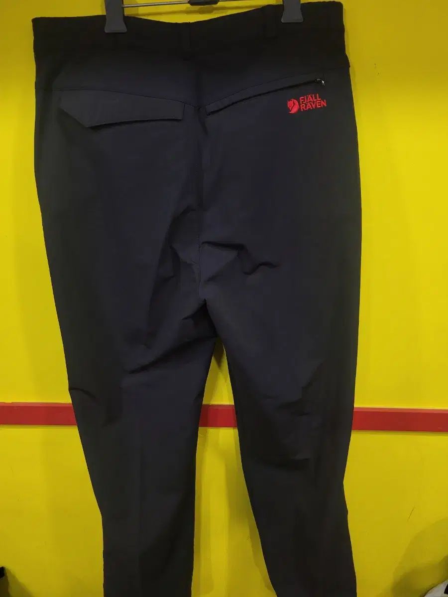 22 フェールラーベン 登山パンツ