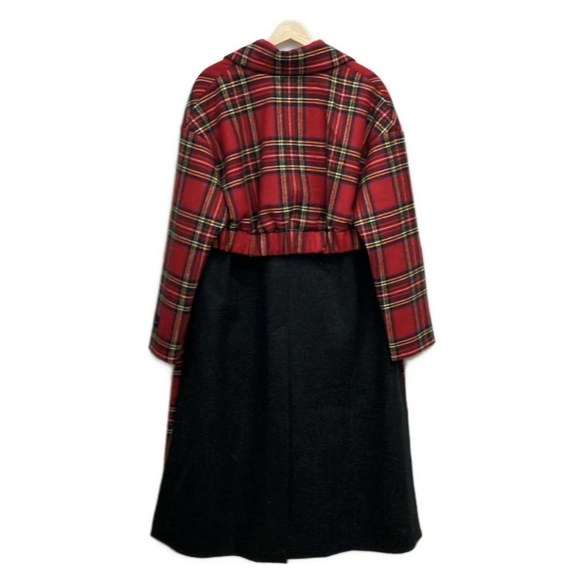 レッド×ダークグリーン×マルチ 長袖