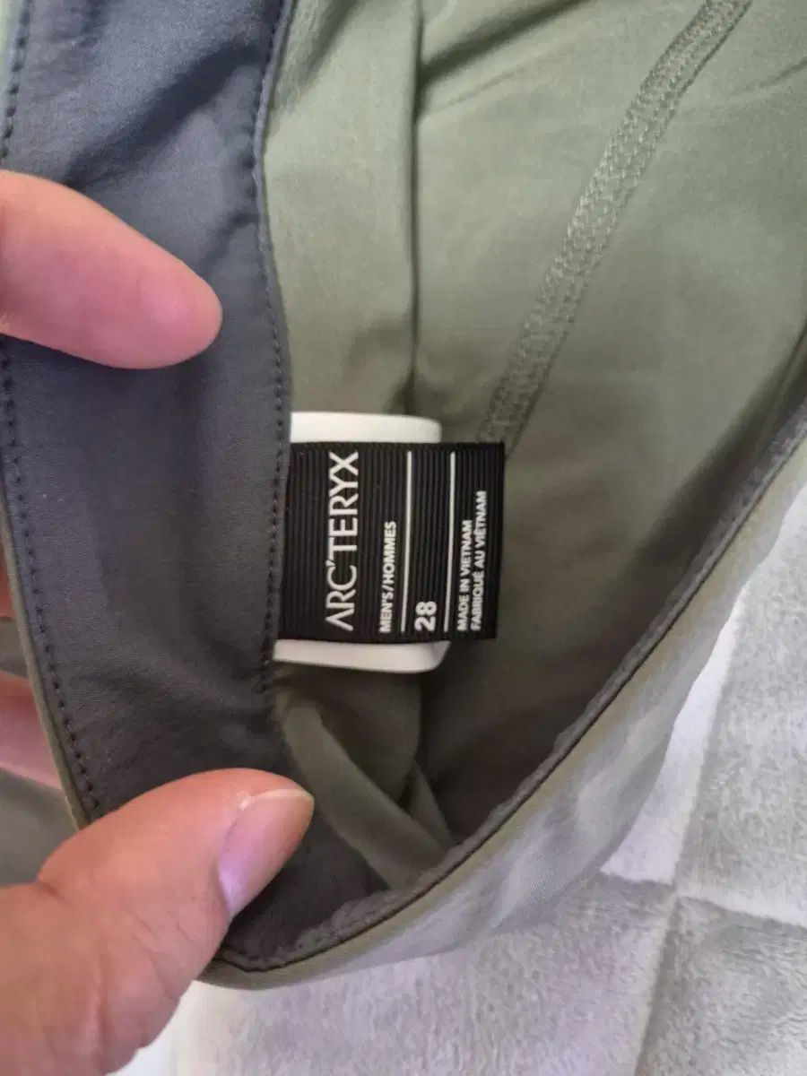 ARC TERYX GAMMA ガンマ LT 28 R