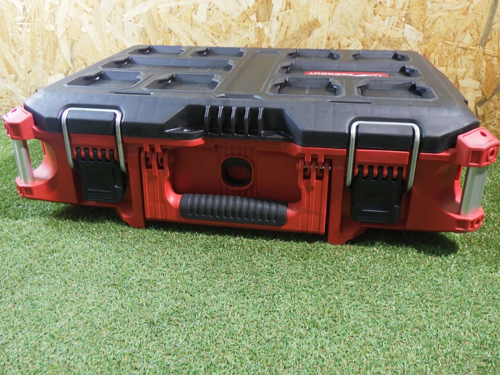 工具の収納 整理 持ち運びに ミルウォーキーツール・ジャパン PACKOUT TM ツールボックス Mサイズ 48-22-8424 1個 品