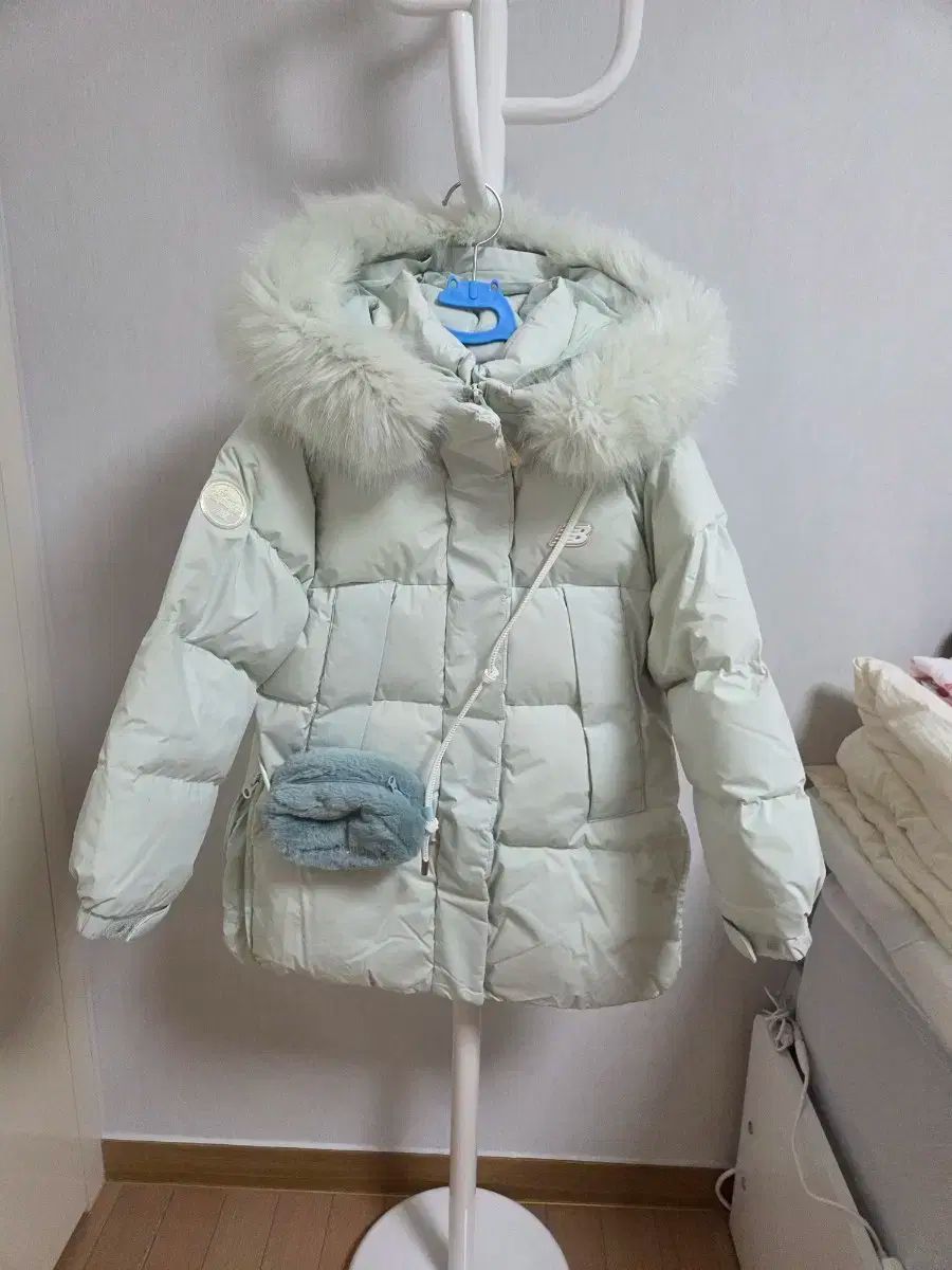 ニュー ンス キッズ 女の子 ダックダウン ダウン アウター バッグ