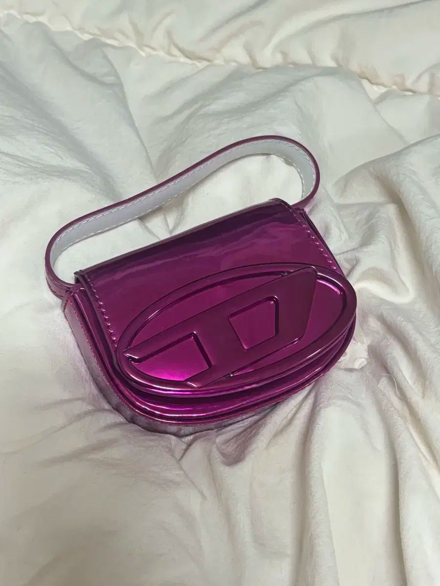 一般 み DIESEL ディーゼル バッグ 1 dr xs ホットピンク