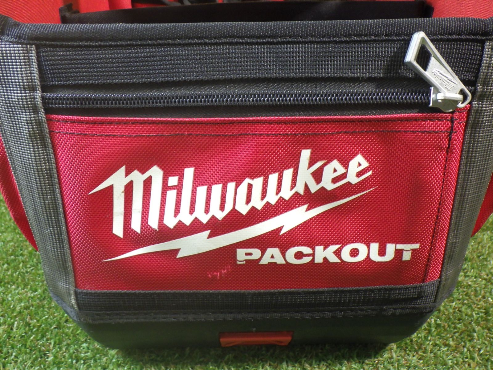工具などの整理に ミルウォーキーツール・ジャパン PACKOUT TM 10インチトートバッグ 48-22-8310 品