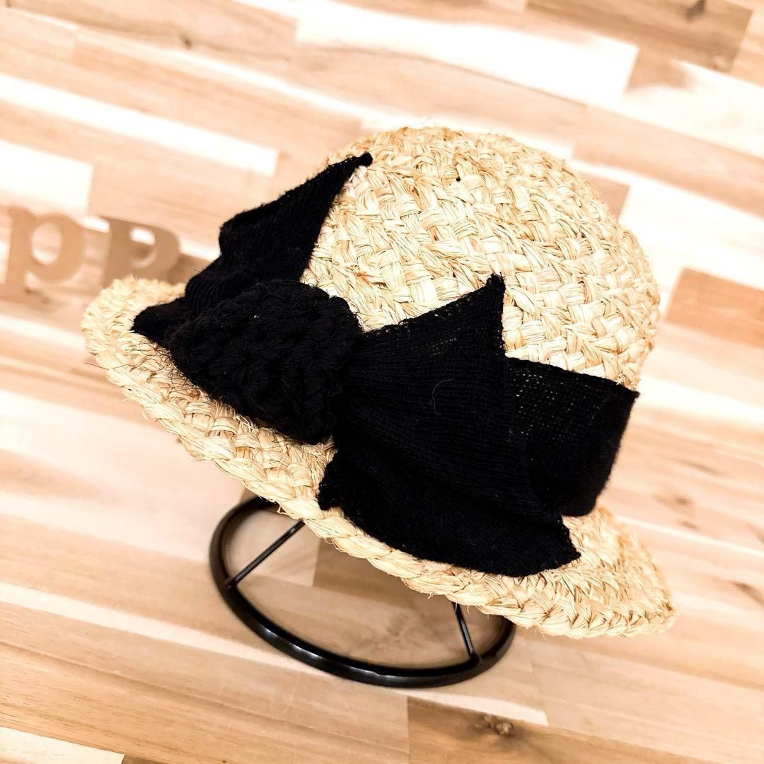 ベージュ×黒ブラック