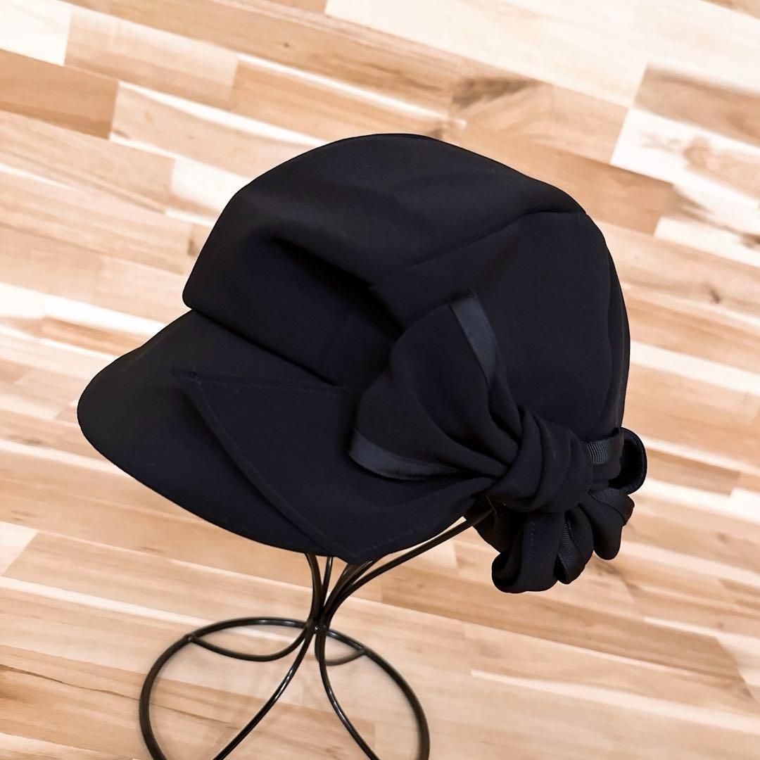 カシラ ボリューム アシンメトリー リボン キャスケット 黒ブラック