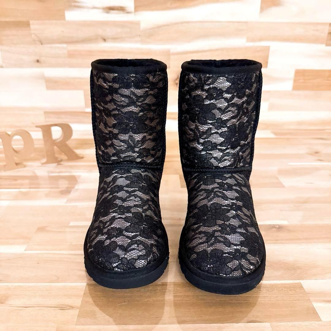 アグ フラワー レース ムートン ブーツ 花柄 25.0ベージュ×黒