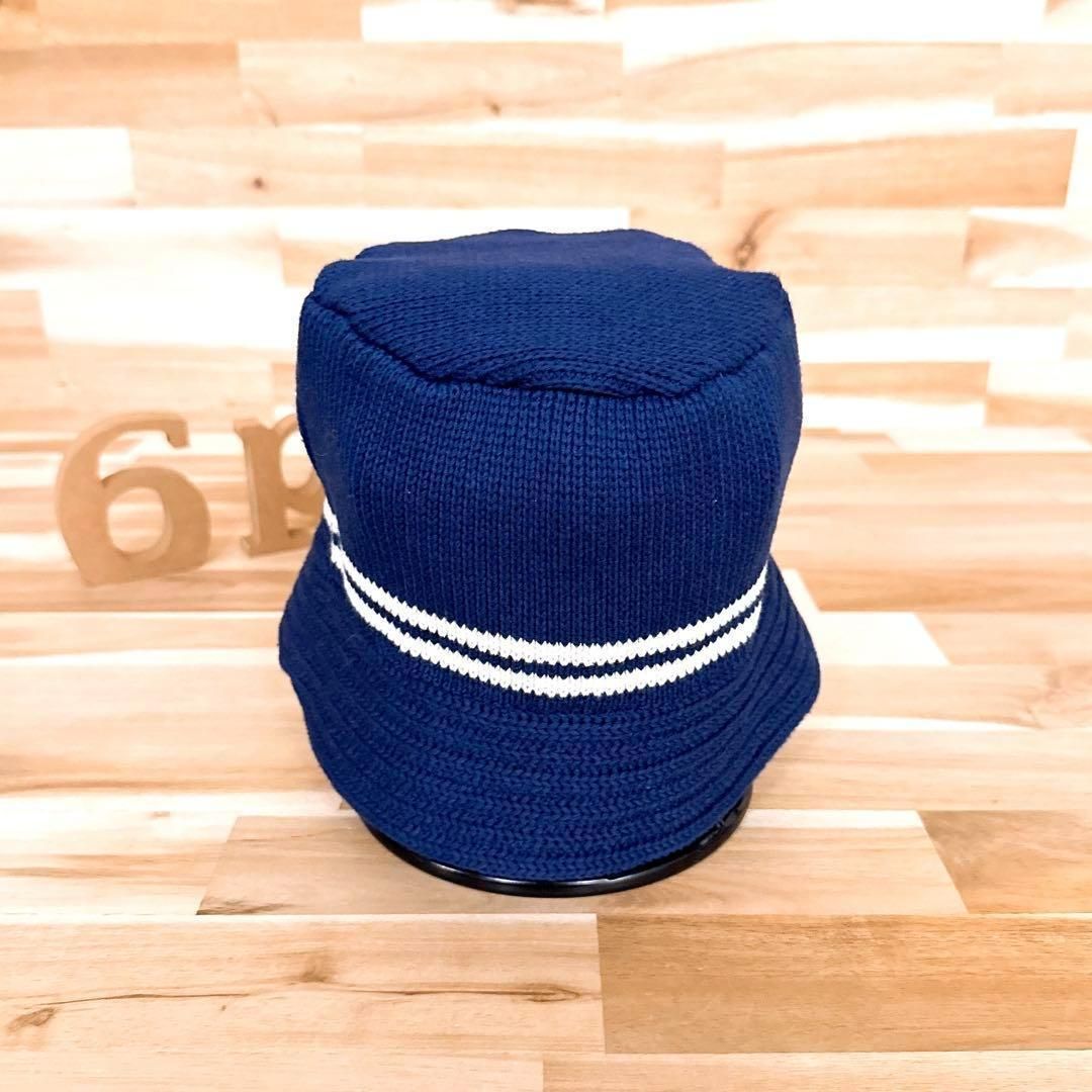 レトロ ミッキー刺繍ニット