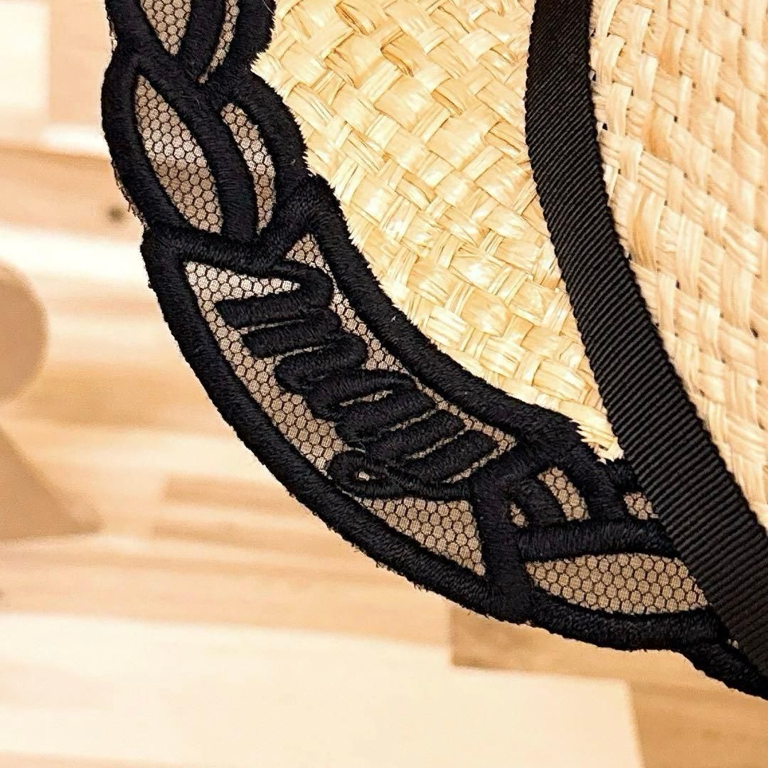 ベージュ×黒ブラック