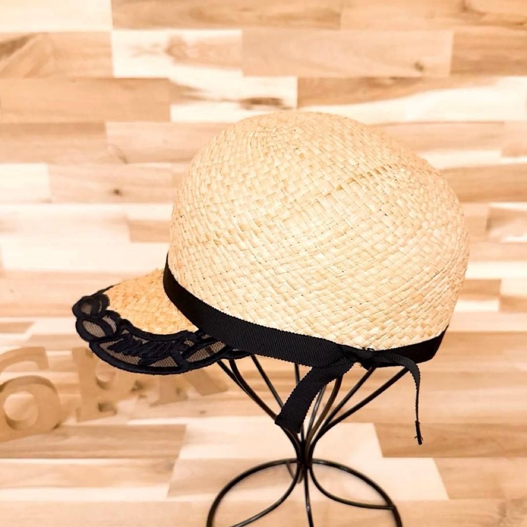 ベージュ×黒ブラック