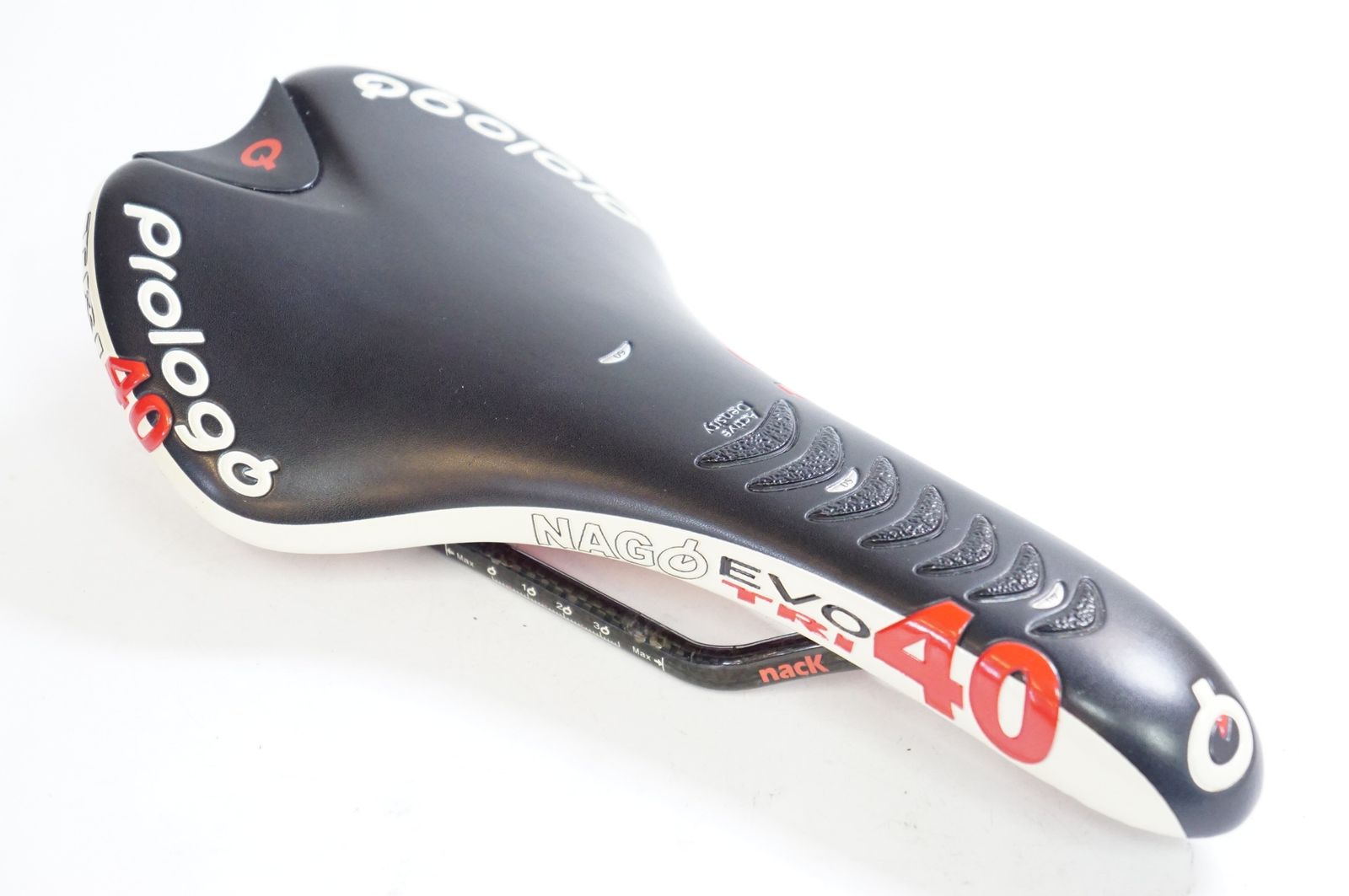 PROLOGO 配送 「プロロゴ」 NAGO EVO TRI 40 NACK サドル / バイチャリ
