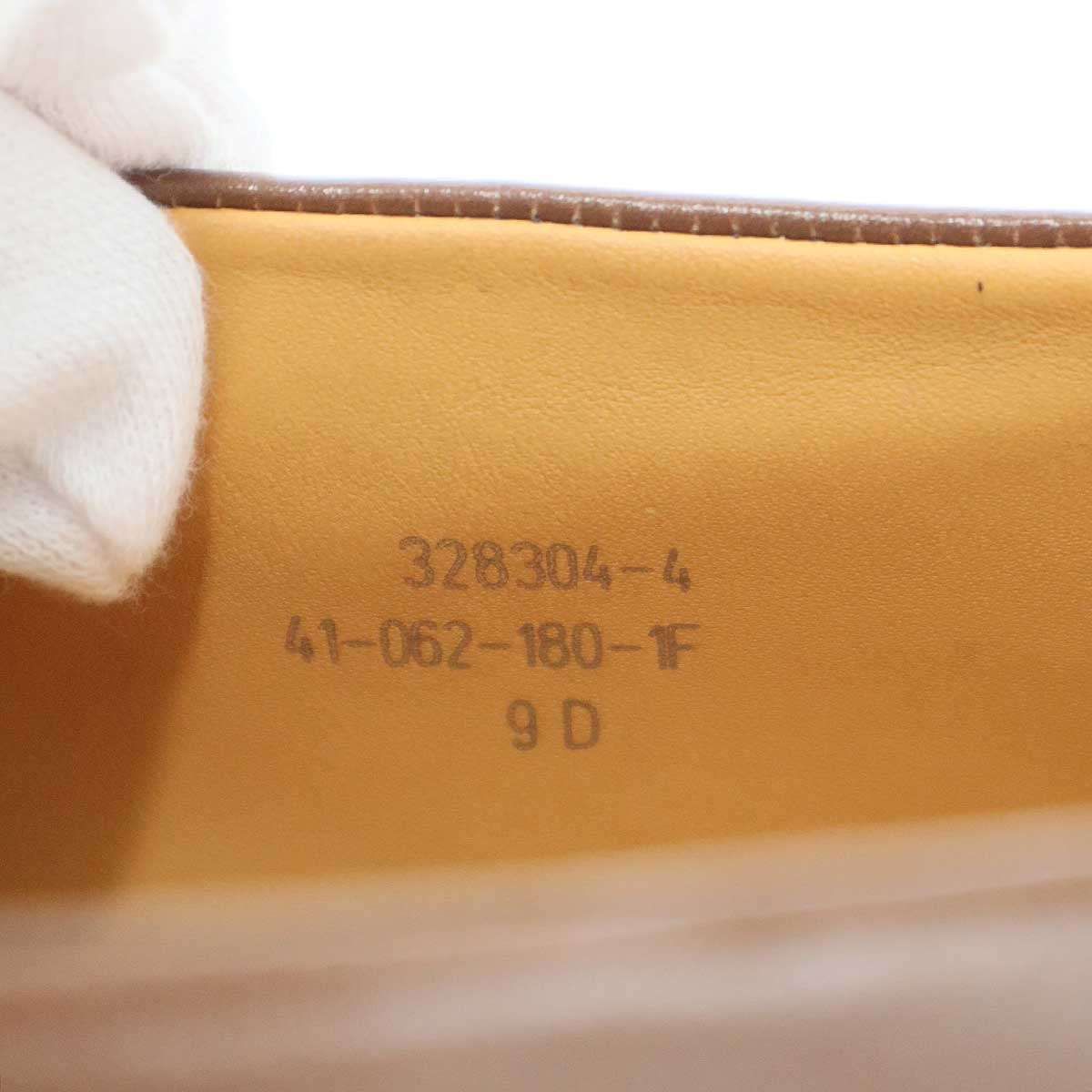 シグネチャ ローファーシューズ