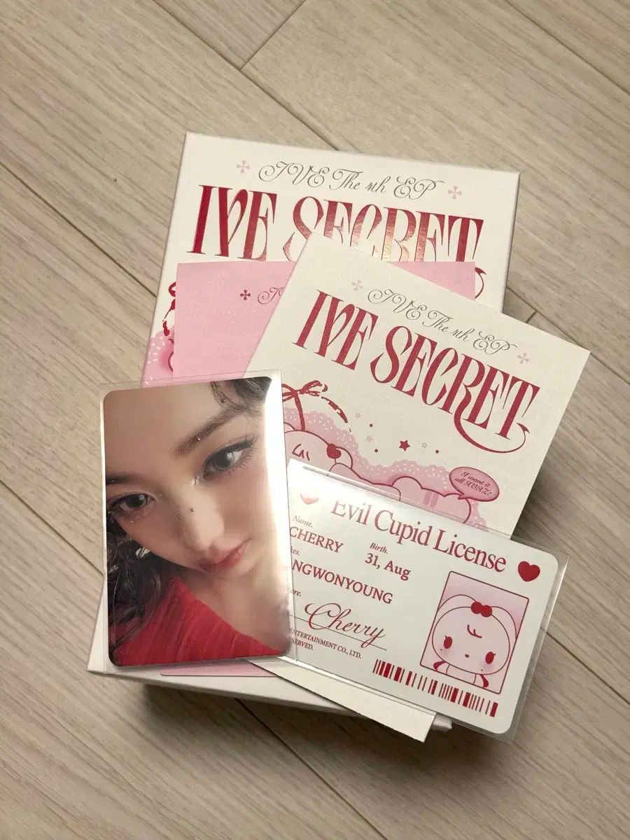 IVE イヴ クリスマス・イヴL キューピー さくらんぼ(ウォニョン)
