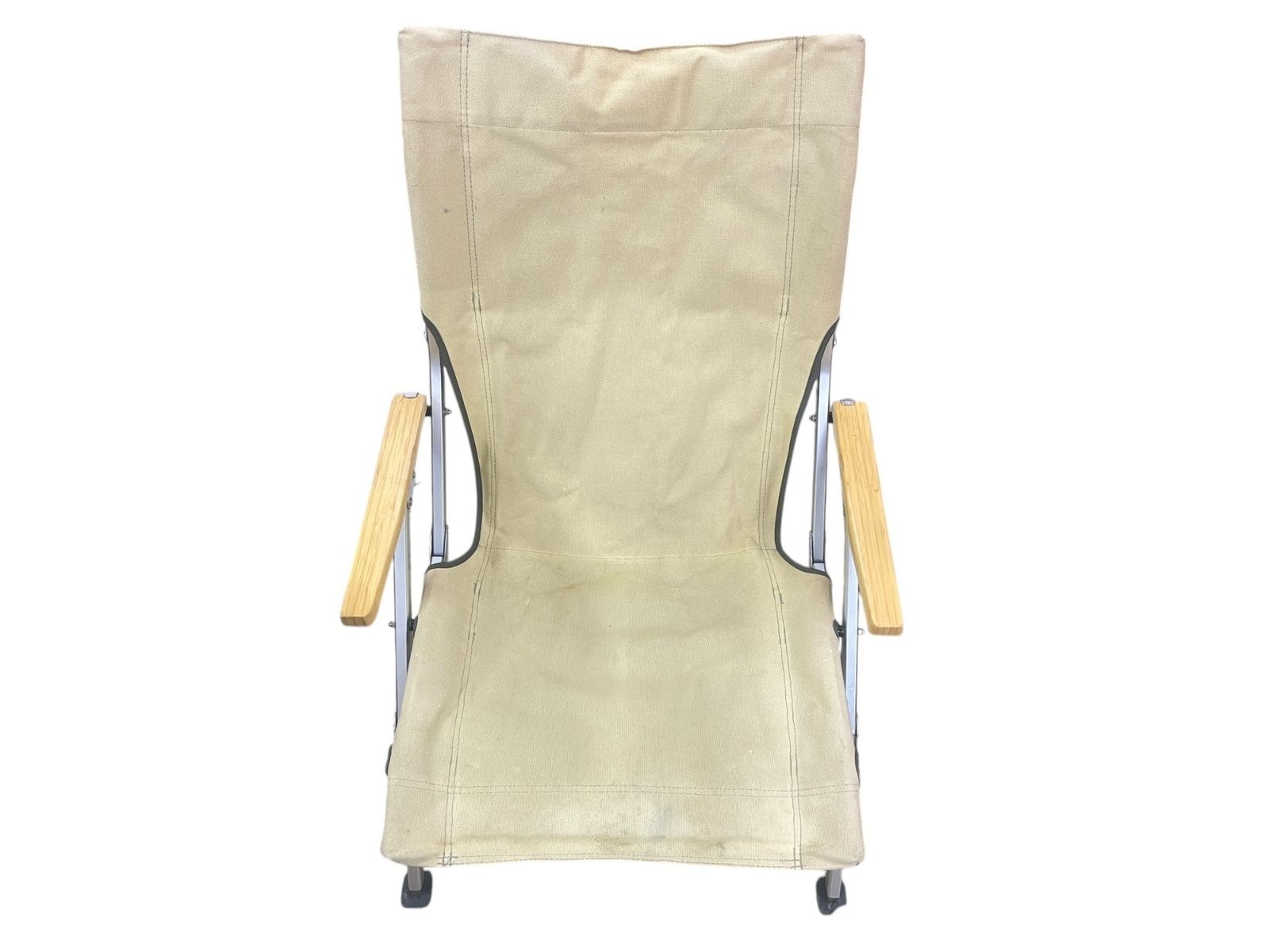 ベージュ×オレンジ