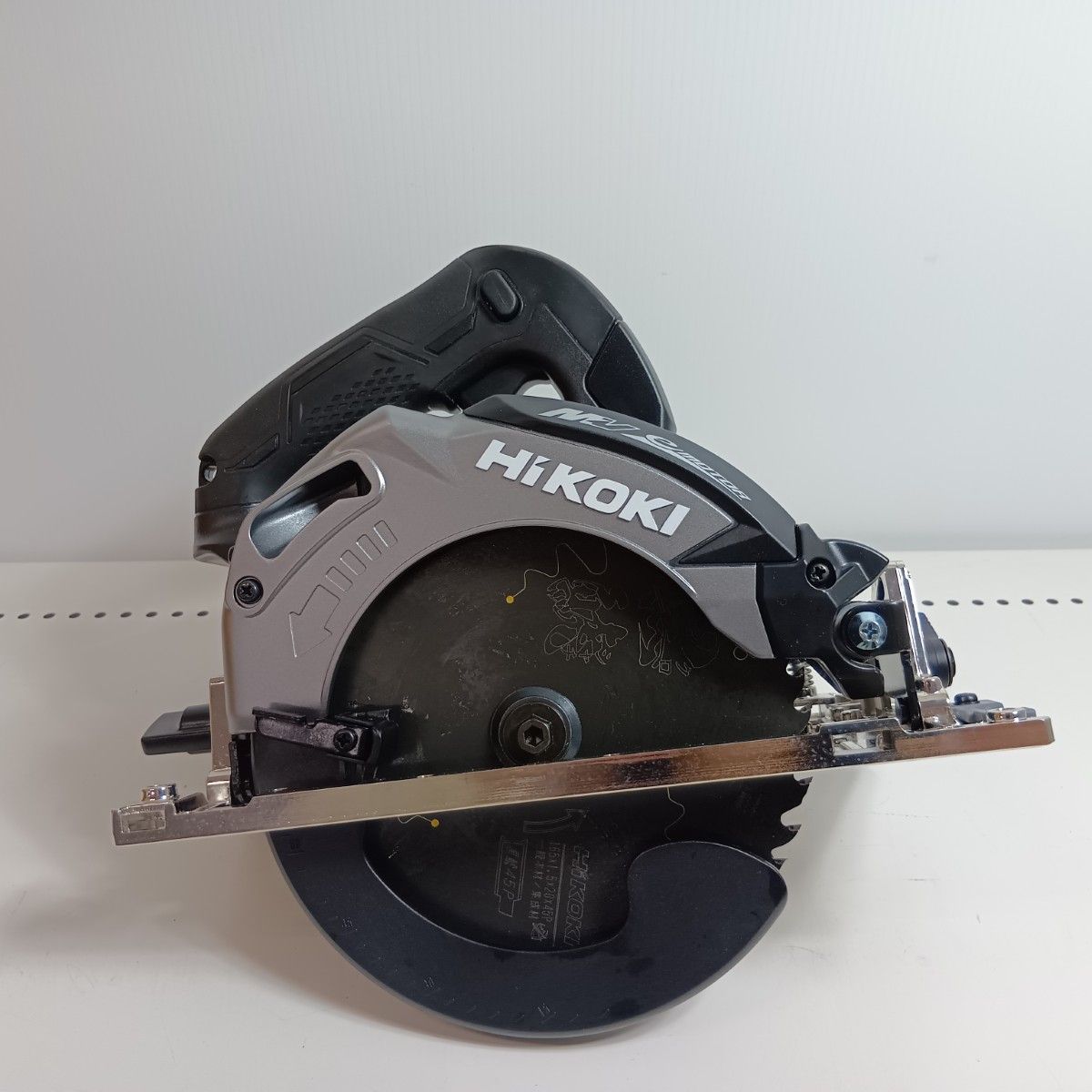 HiKOKI ハイコーキ 丸のこ C3606DA グリーン 程度B 充電器 充電池2個 ケース付 コードレス式 165mm J400183 キズ ヨゴレ有