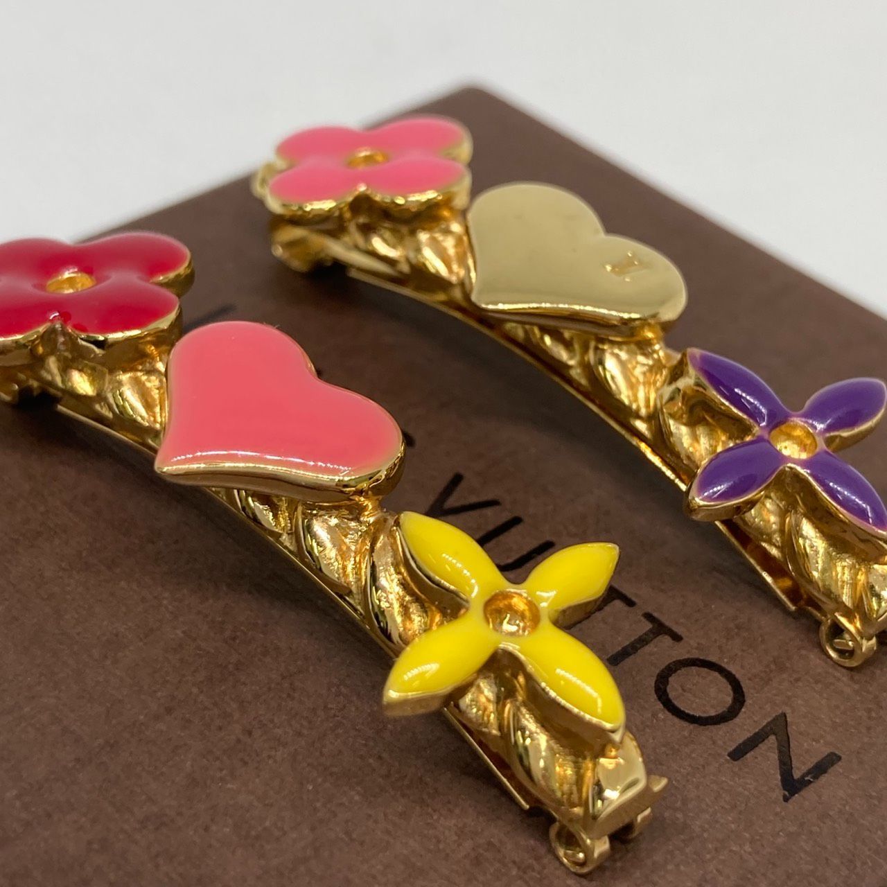 LOUIS VUITTON】ルイヴィトン スウィートモノグラム バレッタ ヘアピン