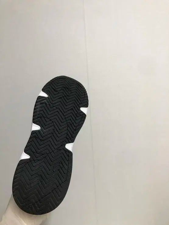 シューコンマボニー ローブレン