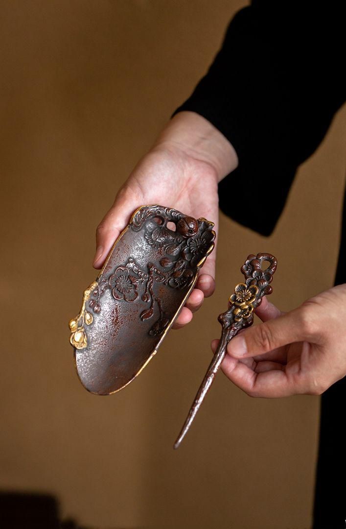 梅の花の手浮彫り茶則 茶杓 茶道具