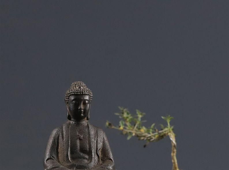 鉄器 鉄仏 蓮華座釈迦像 工芸品 美術品 置物 - メルカリ