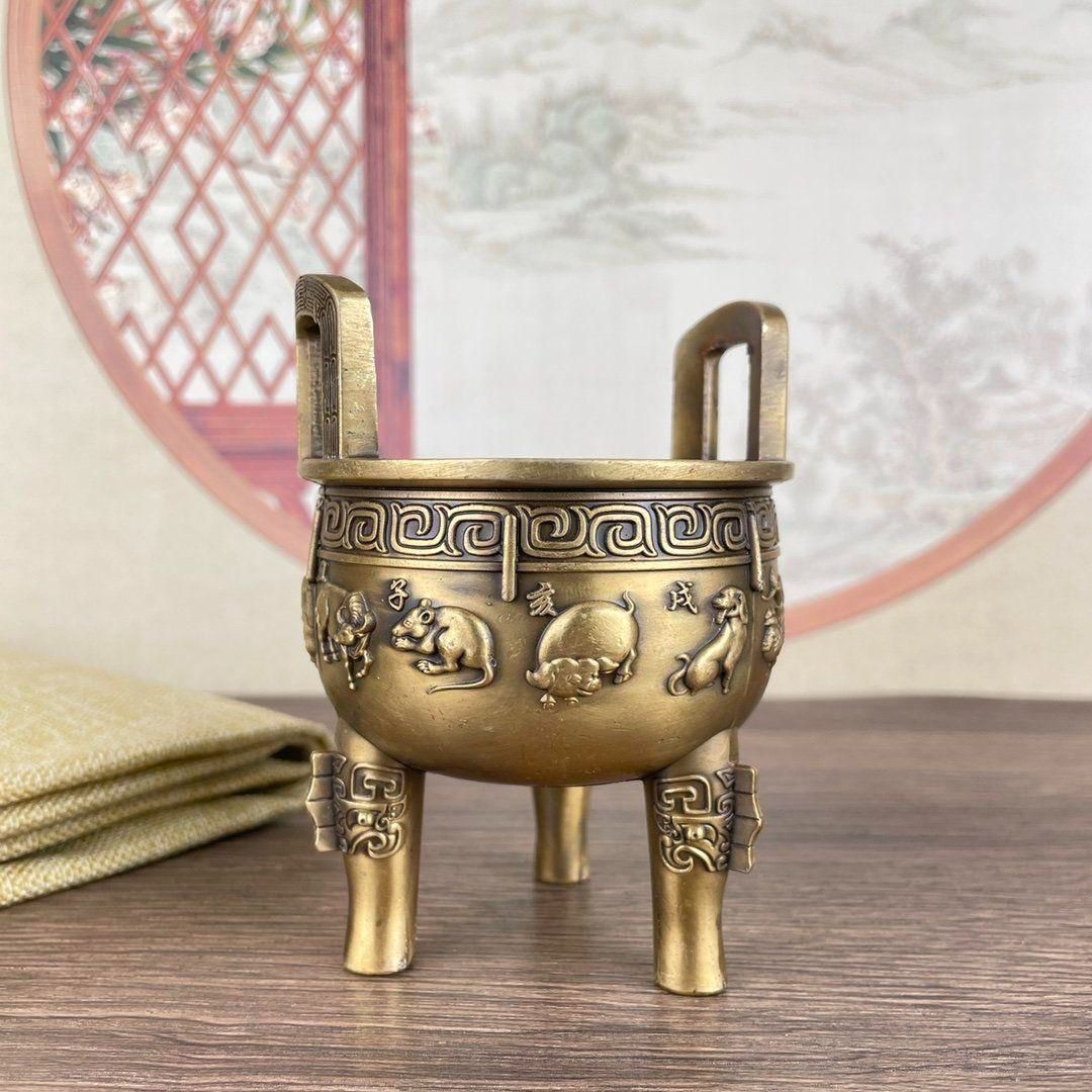 銅器 浮彫十二支盤香炉 香薫炉 獅子炉 茶道具 装飾品 工芸品 置物 銅器