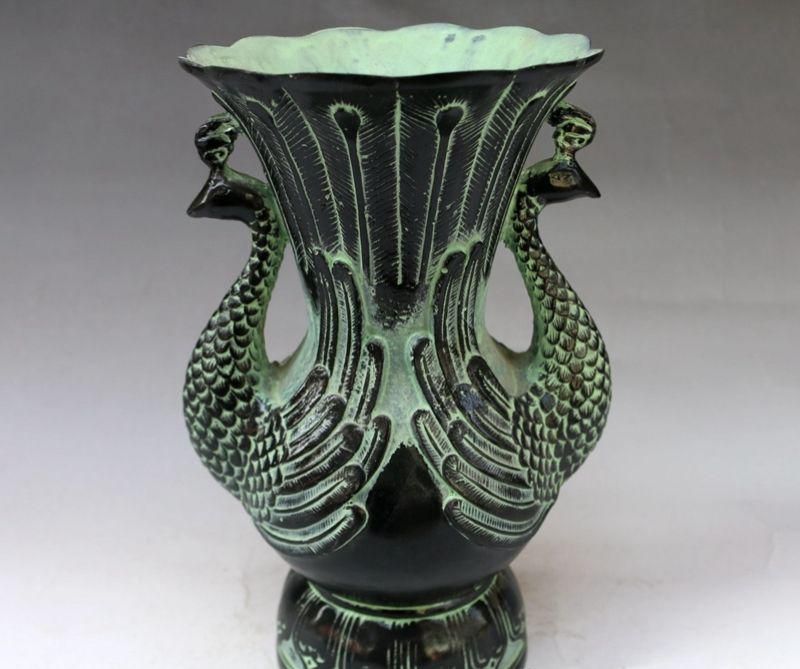 孔雀を模した青銅器花瓶  装飾品 現代工芸品 美術品 置物 孔雀を模した青銅器花瓶 装飾品 現代工芸品 美術品 置物 - メルカリ