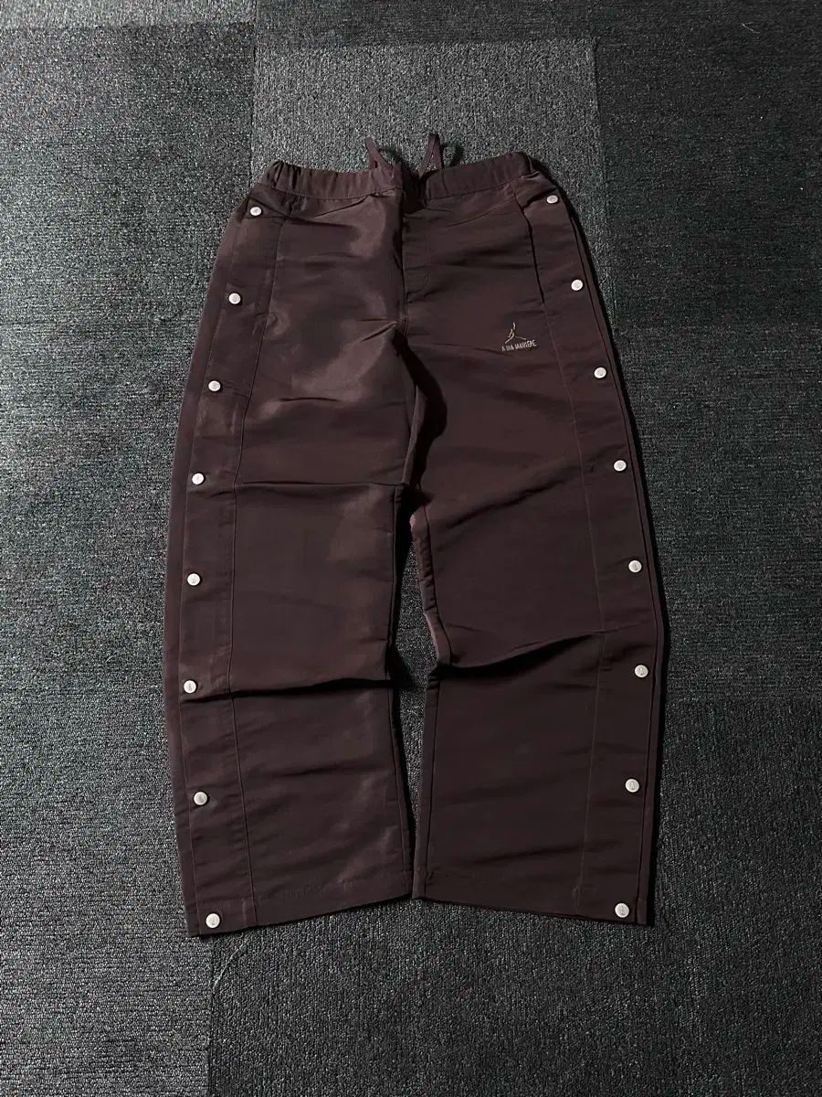 ジョーダン x ア マ マニエール ルーズフィット コラボ スナップ パンツ