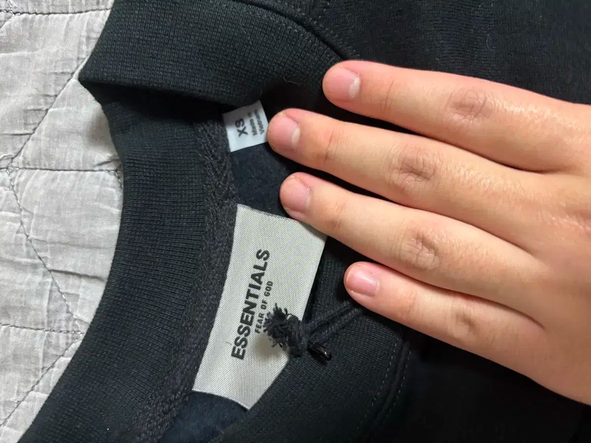 ブラック スウェット