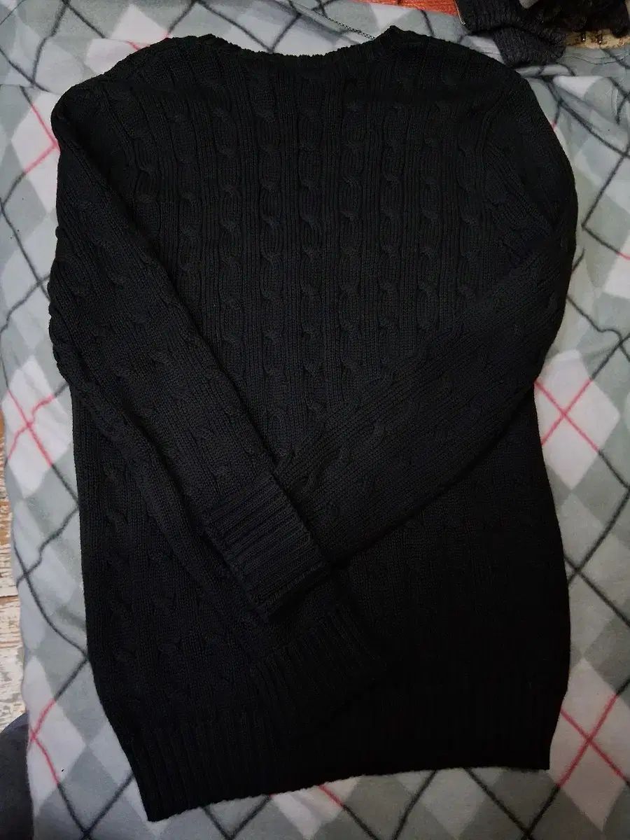 ラルフローレン ブラック ケーブル Vネック ニット