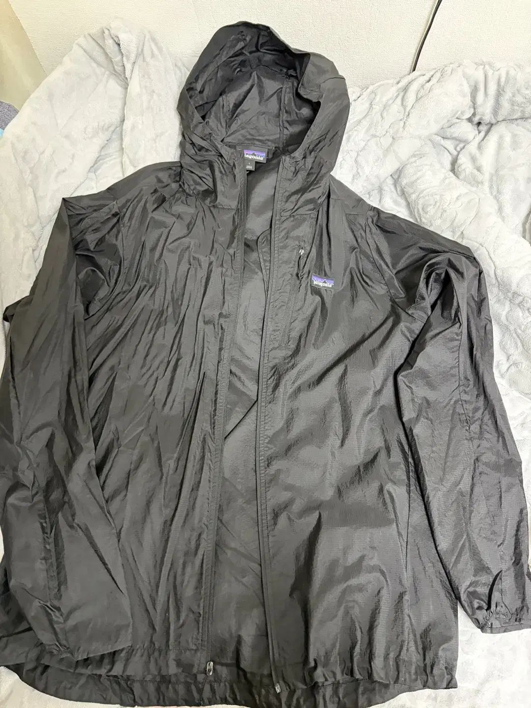 L patagonia パタゴニア フーディーニ 軽量 ウィンドブレーカー Lサイズ ブラック