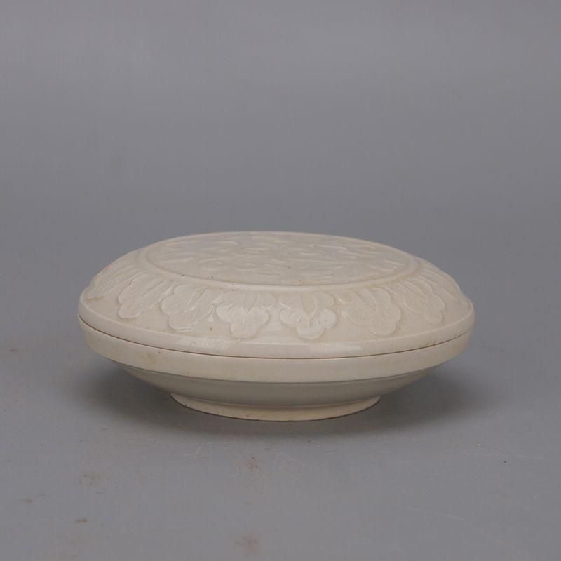 宋定窯刻花白釉香粉盒 印泥盒 書道具 文房具 工芸品 美術品 置物