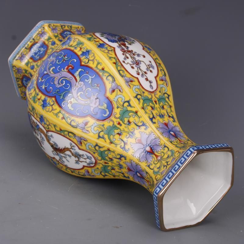 清の乾隆?琅彩?絵花鳥軣者瓶 景徳鎮 陶磁器 装飾品 現代工芸品 美術品