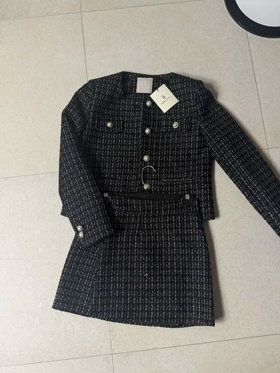 ラフィネドノ ツイード セットアップ