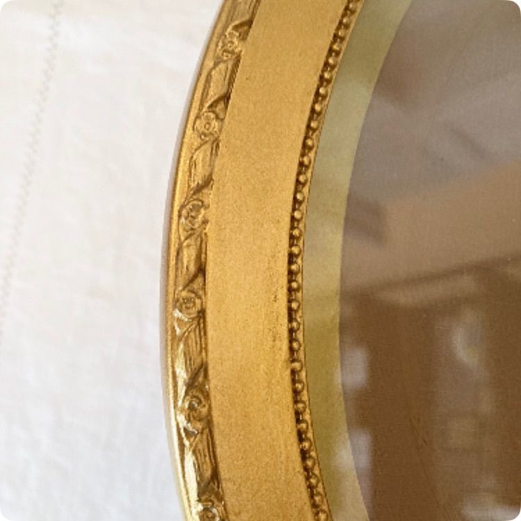 フランス直輸入 デコラティブで華やかなゴールド アンティーク オーバル型 ウォールフレーム