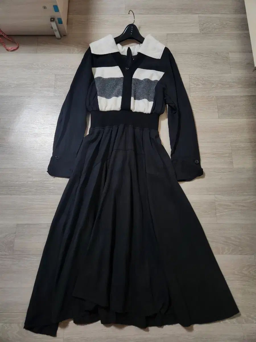 SJSJ エスジェイエスジェイ ONE PIECE