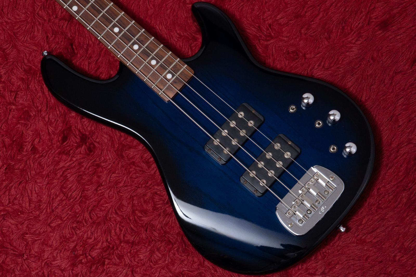 G-L L-2000 Tribute Blue Burst 4.265 kg GIB横浜