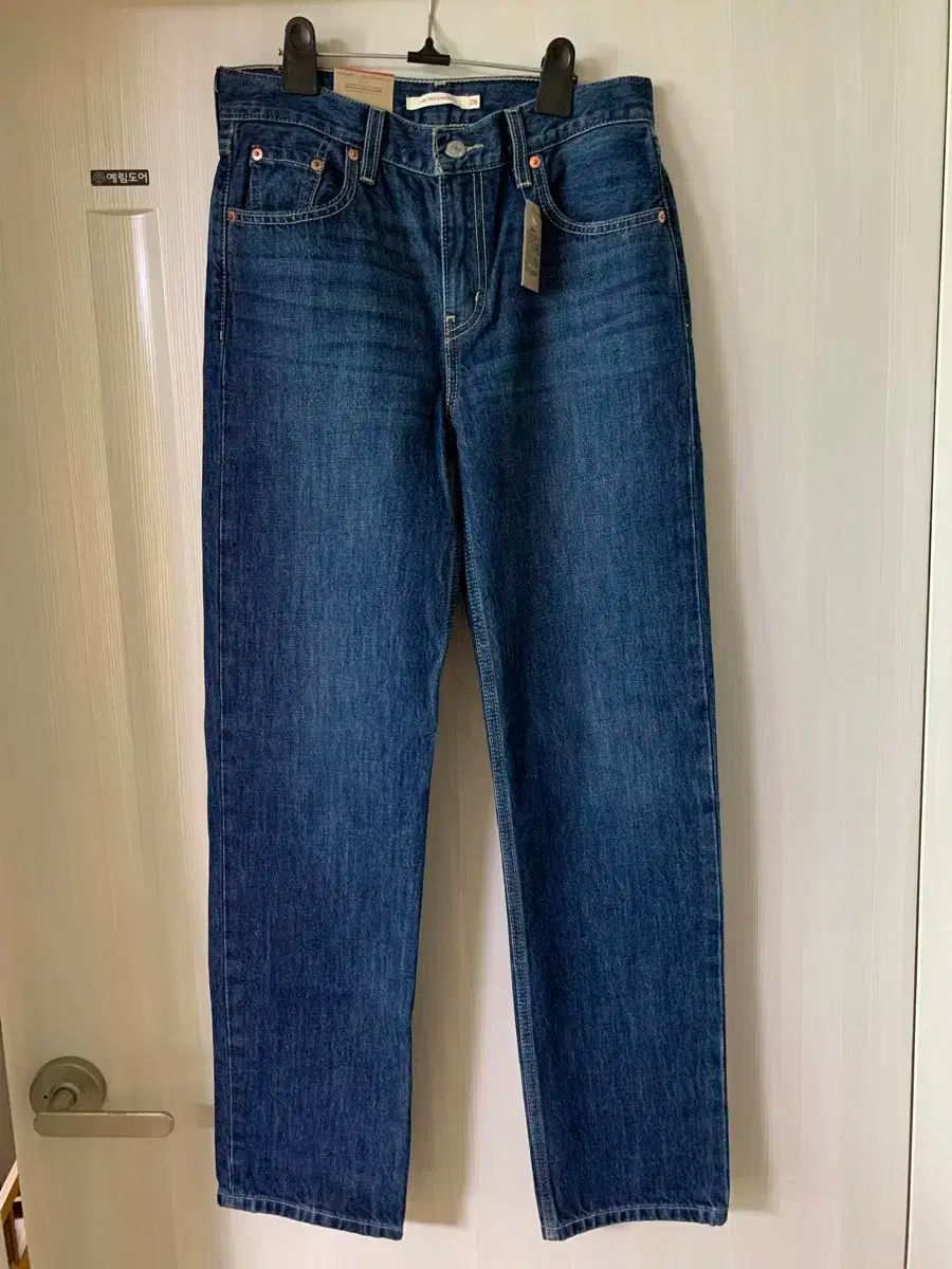 特別な日 リーバイス ロープロジーンズ 26 DARK INDIGO 今がお得！