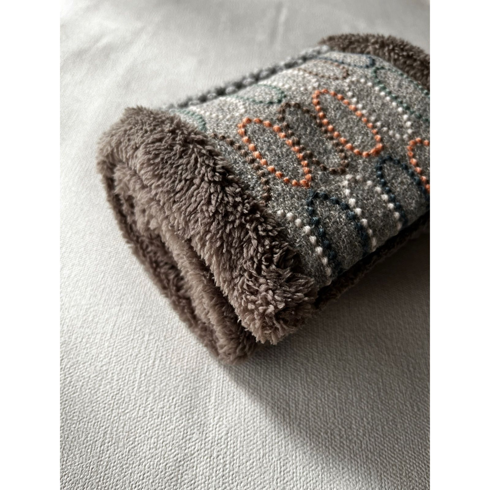 マフラータイプ】tarte・tambourineのネックウォーマー ミナペルホネン